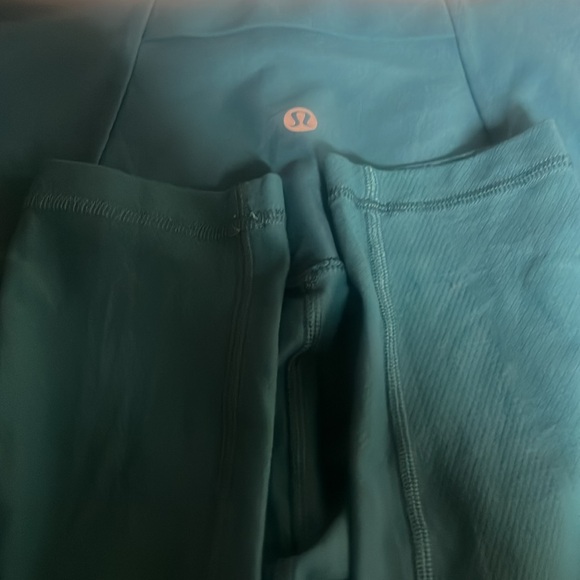 lululemon athletica Teal Leggings - Picture 3 of 4
